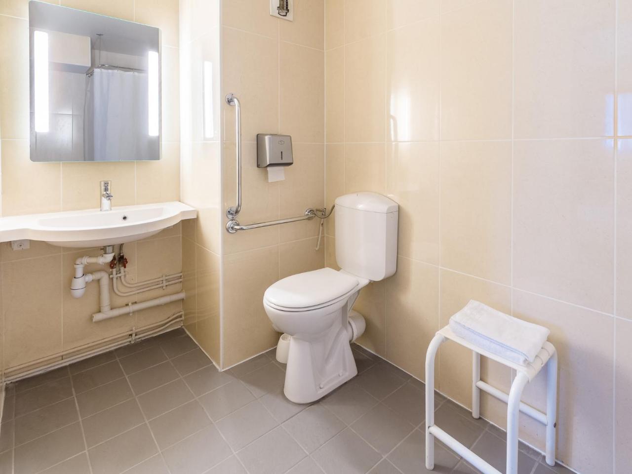 B&B Hôtel MEAUX Ngoại thất bức ảnh